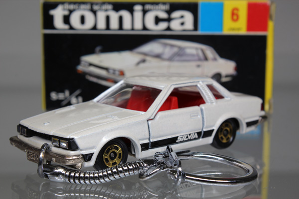 芸能人 愛用の通販 ミニカーショップ ケンボックス トミカ 黒箱☆6☆日産シルビア ミニカー