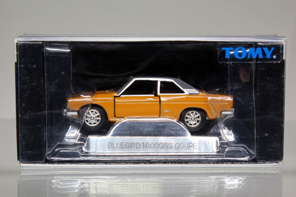 ミニカーショップ ケンボックス トミカリミテッド 0011 日産ブルーバード1600sssクーペ モデルは美品ですが ケースにはスレ等有る場合が御座いますminicar Shop Kenbox Tomica