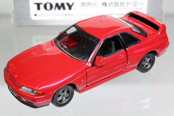 58%OFF!】 トミカ トミカリミテッド №0013 日産 スカイライン GT-R R32