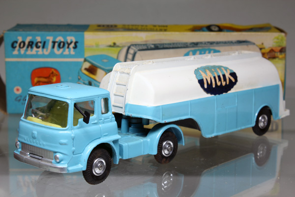 ミニカーショップ ケンボックス CORGI☆1141☆ARTICULATED MILK
