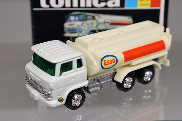 ミニカーショップ ケンボックス トミカ 黒箱☆54☆日野タンクローリー（esso）※54-1-10Minicar shop KENBOX TOMICA