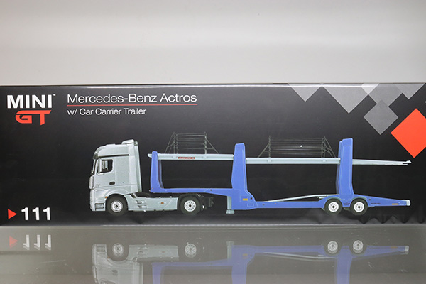 ミニカーショップ ケンボックス 1/64スケール☆111☆Mercedes-Benz