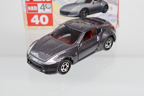 ミニカーショップ ケンボックス トミカ 赤箱 40 日産フェアレディz 40周年記念車 Takaratomyロゴminicar Shop Kenbox Tomica