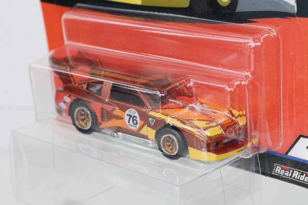 MATCHBOX MOVING PARTSシリーズより1982 DATSUN 280 ZXの