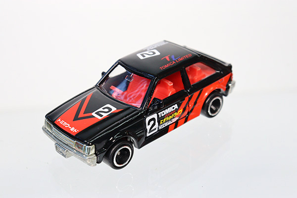 ミニカーショップ ケンボックス トミカギフトばらし マツダファミリア ゼッケン2 競戯車セット 白箱付minicar Shop Kenbox Tomica