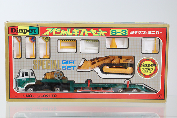 ミニカーショップ ケンボックス ダイヤペット☆S-3☆日野トレーラー運搬車・ショベルドーザー スペシャルギフトセット※とても貴重なギフトセットですMinicar  shop KENBOX TOMICA