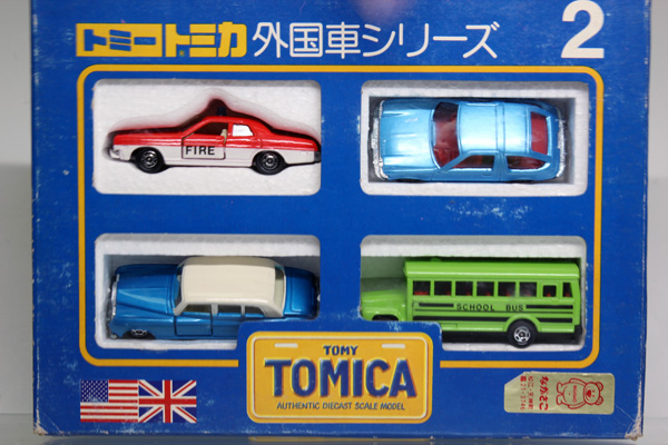 ミニカーショップ ケンボックス トミカギフト 外国車シリーズno 2 カーペンタースクールバス ロールスロイスファンタムiv ダッジファイヤーチーフカー Amcペーサー Minicar Shop Kenbox Tomica