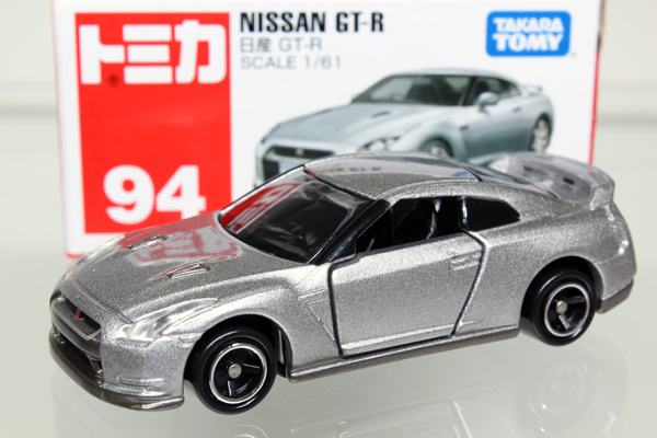 ミニカーショップ ケンボックス トミカ 赤箱☆94☆日産GT-R※TAKARATOMY