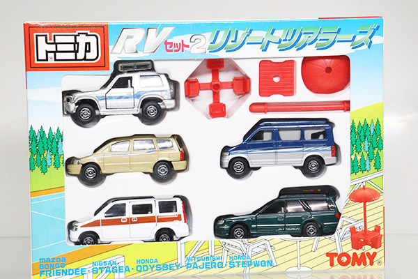 トミカ ＲＶセット2 リゾートツアラーズ TOMY-