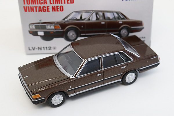 ミニカーショップ ケンボックス トミカリミテッドヴィンテージネオ Lv N112a 日産セドリック0e ターボsgl エクストラ 81年式 メタリック茶 買取品 現状渡しminicar Shop Kenbox Tomica