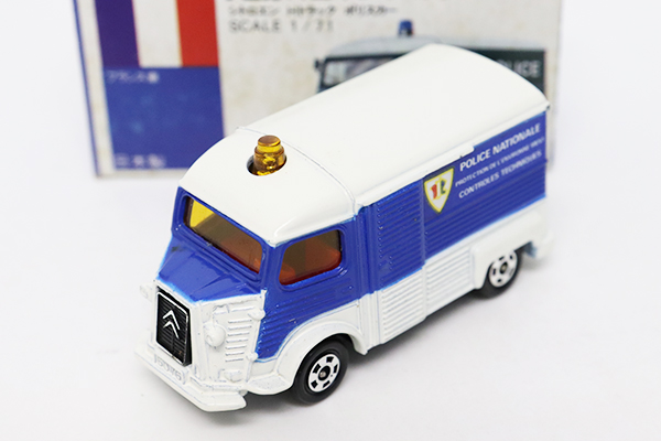 トミカ 青箱 シトロエン Hトラック ポリスカー 日本製 外国車シリーズミニカー Amazon | トミカ 青箱 シトロエン Hトラック ポリスカー 日本製