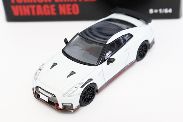 ミニカーショップ ケンボックス トミカリミテッドヴィンテージネオ☆LV-N217a☆日産GT-R NISMO 2020model(白)  ※撮影の為開封・買取品・現状渡しMinicar shop KENBOX TOMICA