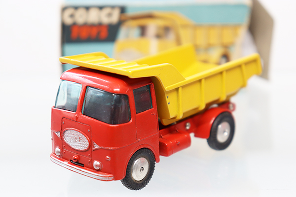 ミニカーショップ ケンボックス 外国モデル☆458☆E.R.F.モデル 64G