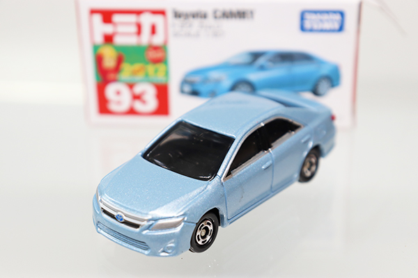 ミニカーショップ ケンボックス トミカ 赤箱☆93☆トヨタカムリ