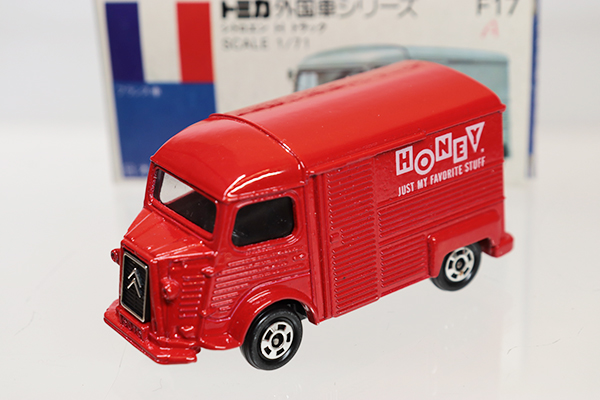 日本製トミカ 青箱 シトロエンHトラック TOMICA 日本製ミニカー