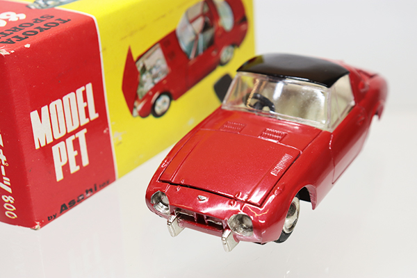 【希少品】モデルペット トヨタスポーツ800 箱付き 赤 希少品】モデルペット トヨタスポーツ800 箱付き 赤 - メルカリ