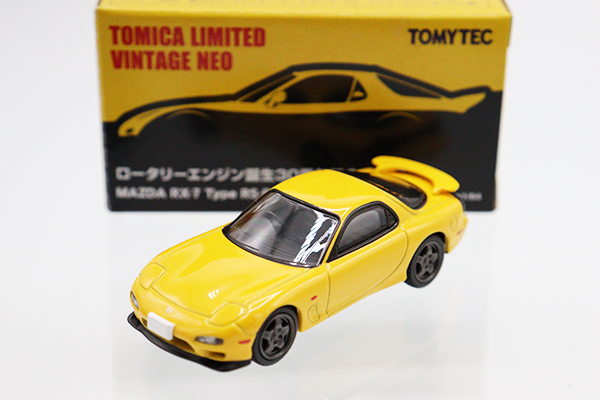 トミカリミテッドヴィンテージネオ★★マツダRX-7 Type RS-R 1997 (Sunburst Yellow)  ※ロータリーエンジン誕生30周年記念限定車・箱少スレ・買取品・現状渡し