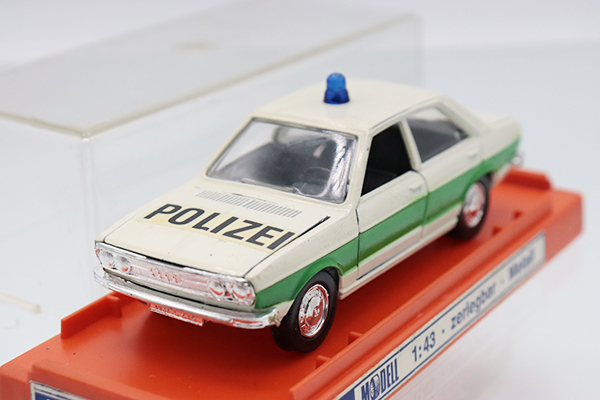 ミニカーショップ ケンボックス Schuco☆305634☆アウディ80