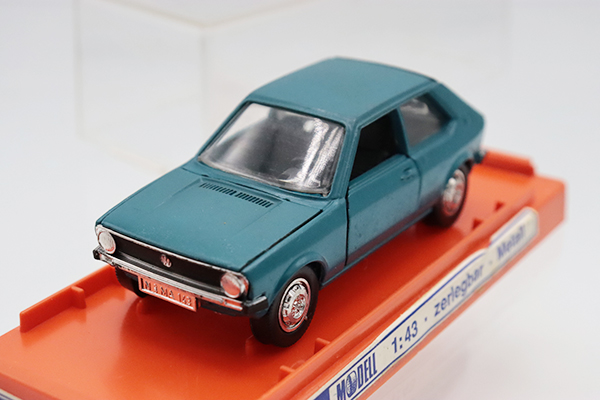 VW Polo Harlekin ミニカー ケース&箱付き Volkswagen VW Polo Harlekin Minicar with Case Boxed Diecast