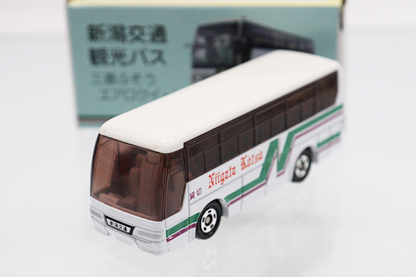 特注トミカ 新潟交通株式会社□□なつかしの昭和(40・50年代)観光バス 
