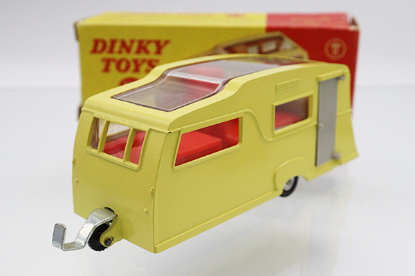 ミニカーショップ ケンボックス DINKY TOYS☆117☆FOUR-BERTH CARAVAN (黄) ※ディンキー・塗装剥げ、浮き・箱 スレ、ヨレ、汚れ・フタめくれ・買取品・現状渡しMinicar shop KENBOX TOMICA