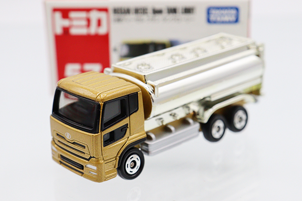 ミニカーショップ ケンボックス トミカ 赤箱☆57☆日産ディーゼル