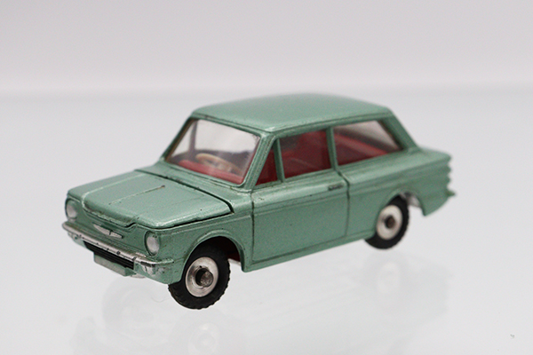 ミニカーショップ ケンボックス DINKY TOYS☆138☆HILLMAN IMP