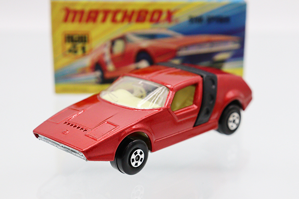 ダイキャストカーのパイオニア「マッチボックス」シリーズから