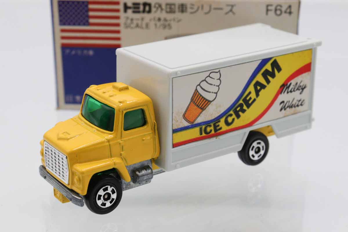 【正規品】 ミニカーショップ ケンボックス 青箱☆F64☆フォード トミカ ミニカー