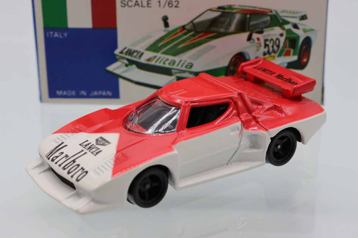 Yahoo!オークション - トミカ 青箱 F66-1-4 ランチア ストラトス