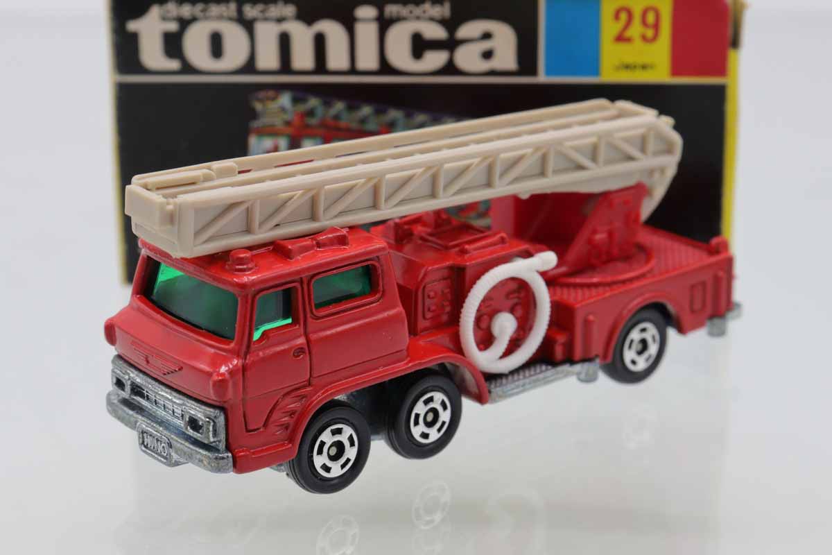 Amazon | トミカ 黒箱 29 日野 ハシゴ 消防車 1/125 日本製