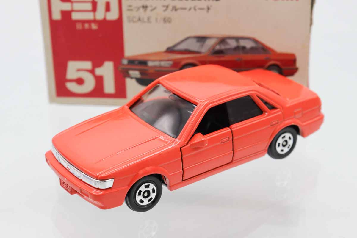 トミカ赤箱 ミニカーショップイケダ特注 ブルーバードワゴン