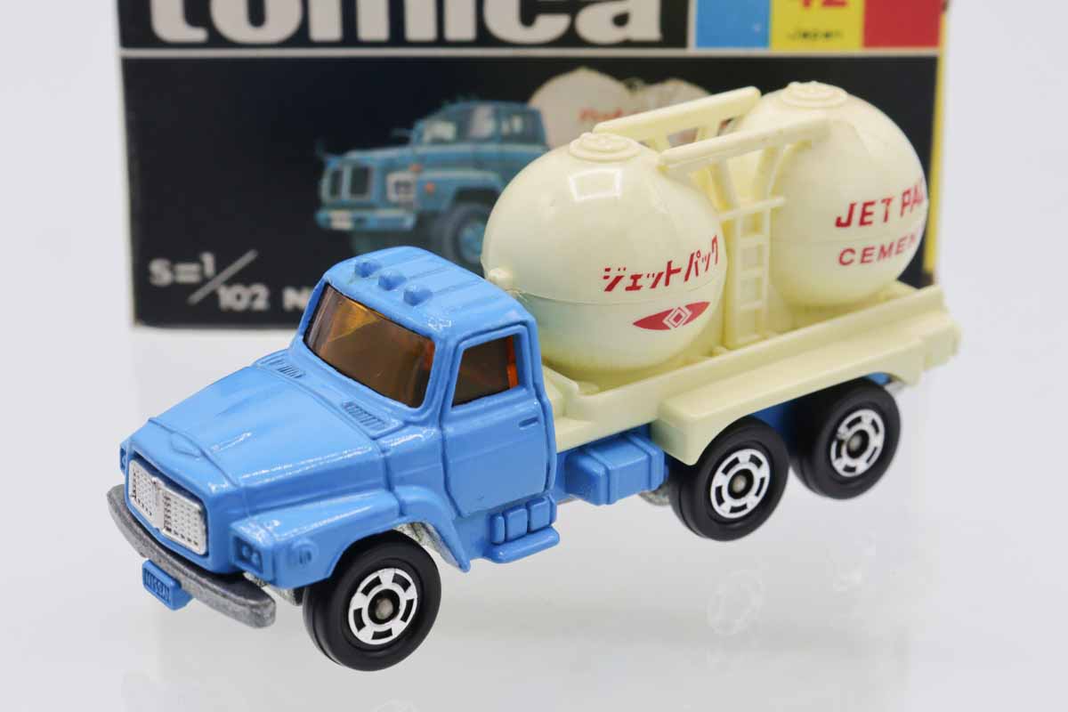 ミニカーショップ ケンボックス トミカ 黒箱☆42☆日産