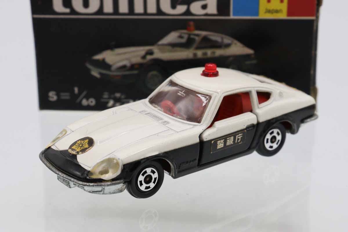 黒箱トミカ 44　日産フェアレディ240ZGパトカー　美品　日本製　デッド 黒箱トミカ 44 日産フェアレディ240ZGパトカー 美品 日本製
