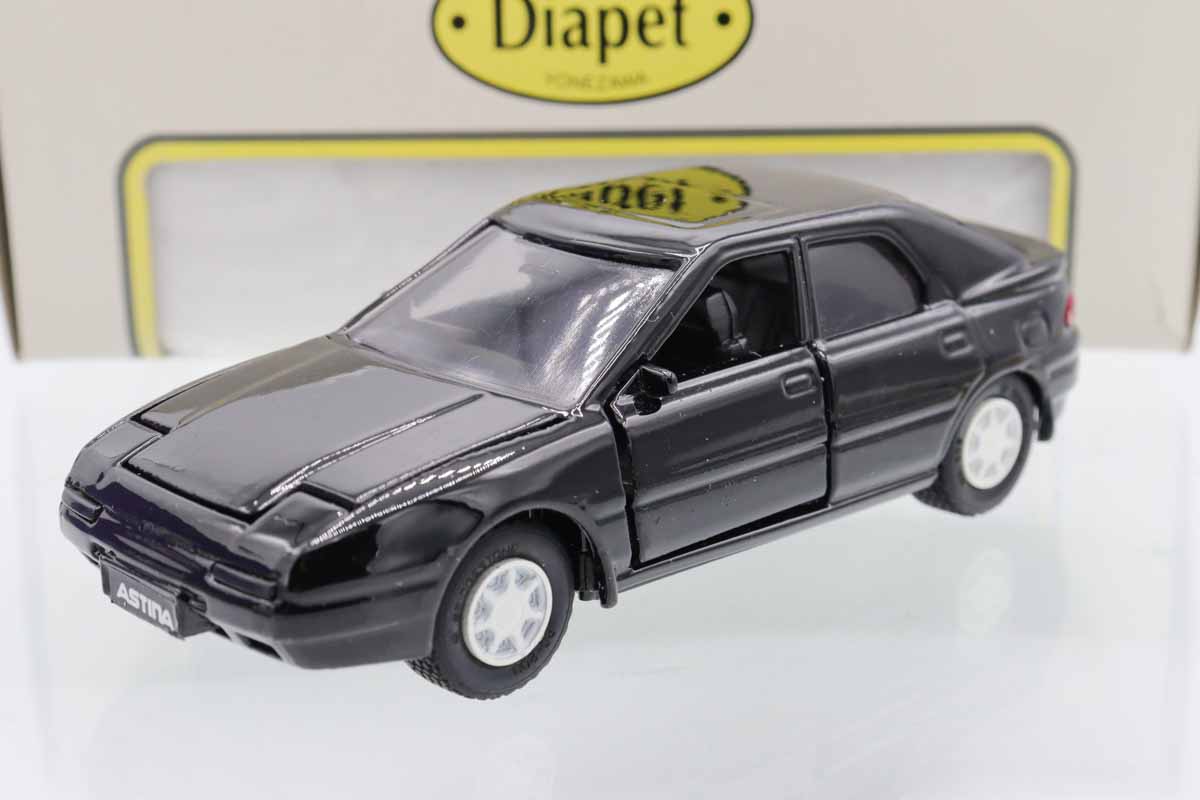 ダイヤペット、マツダファミリアプレストミニカー 日本に ダイヤペット、マツダファミリアプレストミニカー