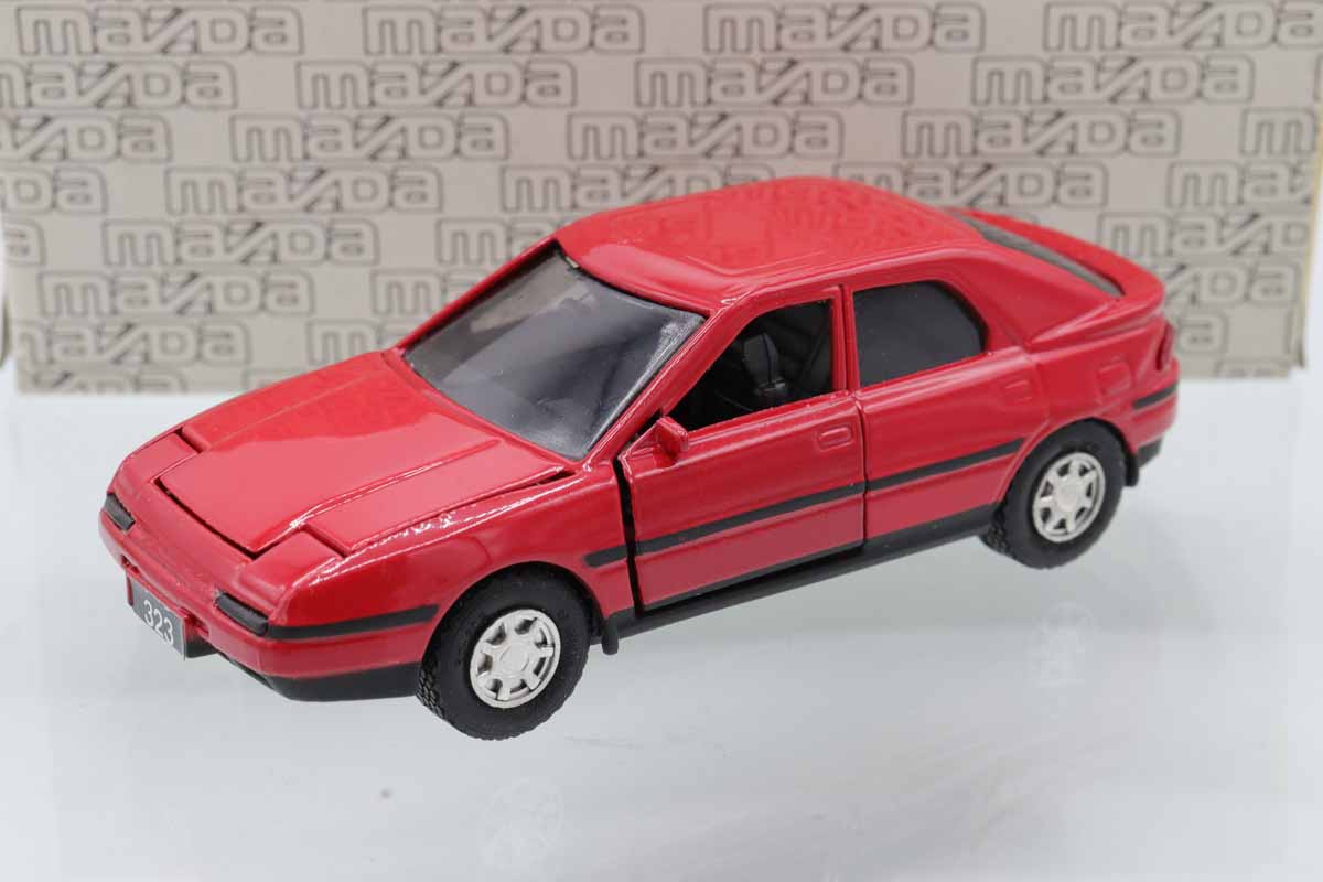 ダイヤペット、マツダファミリアプレストミニカー 日本に ダイヤペット、マツダファミリアプレストミニカー