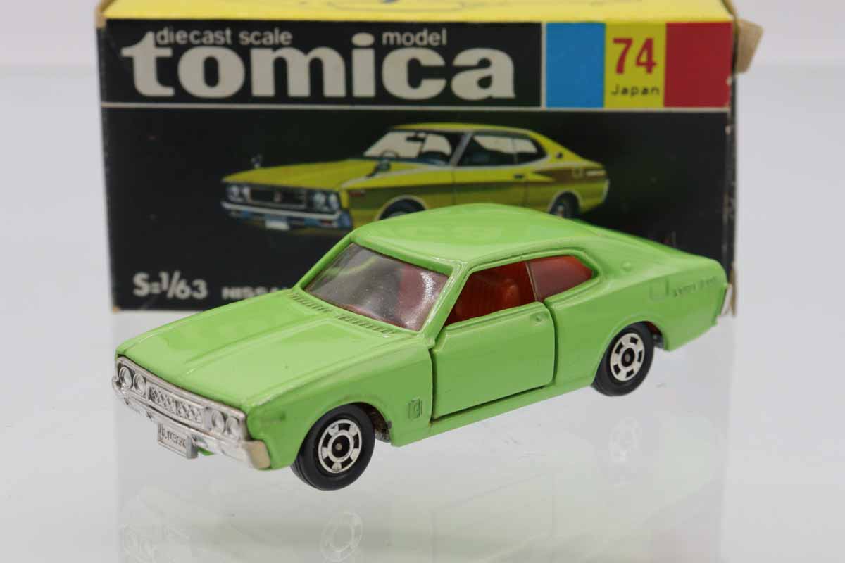 トミカ NISSAN LAUREL 2000SGX 黄緑Green Yahoo!オークション - 【日本製トミカ】 日産 ローレル 2000SGX