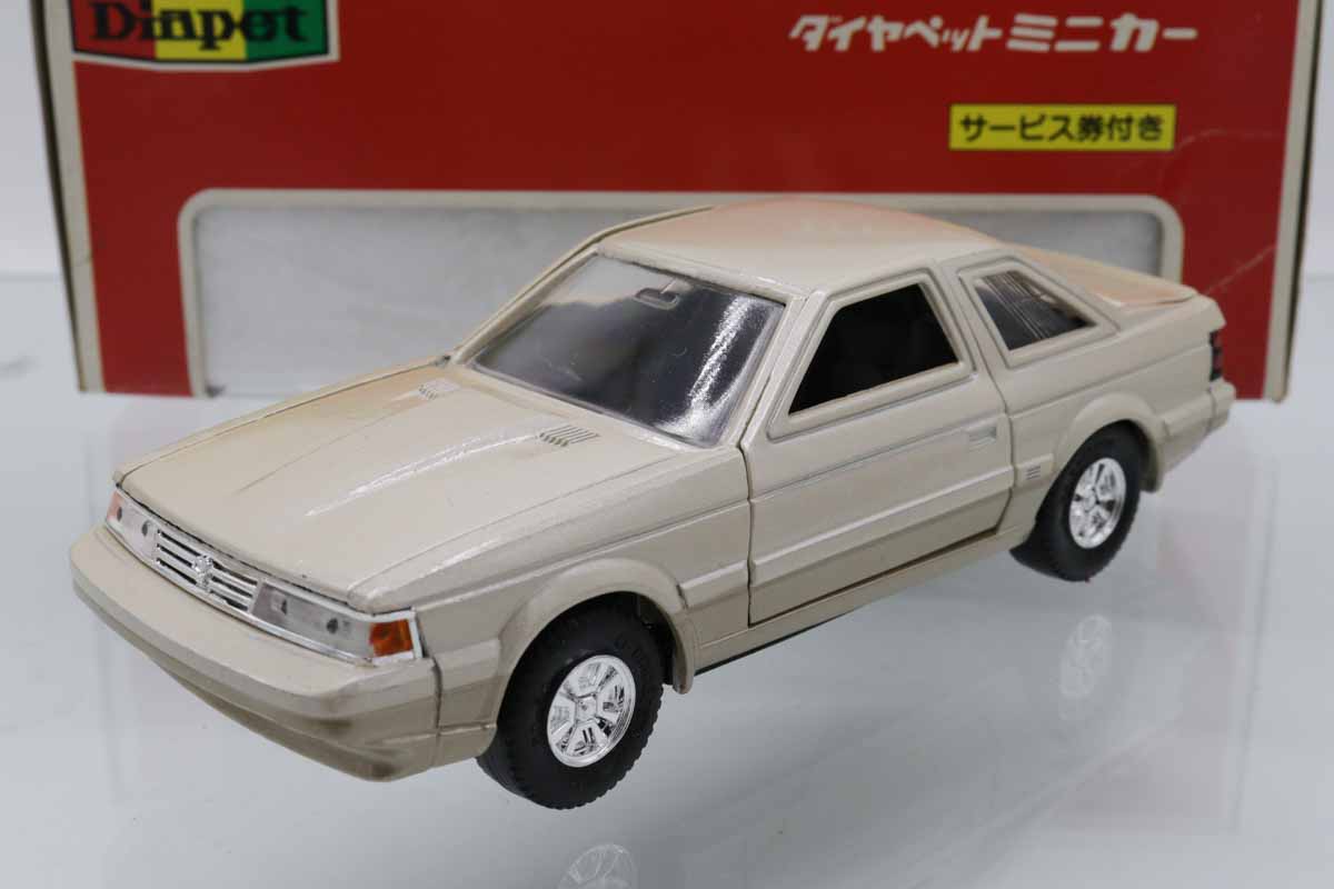超希少、超美品！ヨネザワ ダイヤペット ウルトラマン マットカー ミニカー 箱 ミニカーショップ ケンボックス ダイヤペット☆G-28☆トヨタ