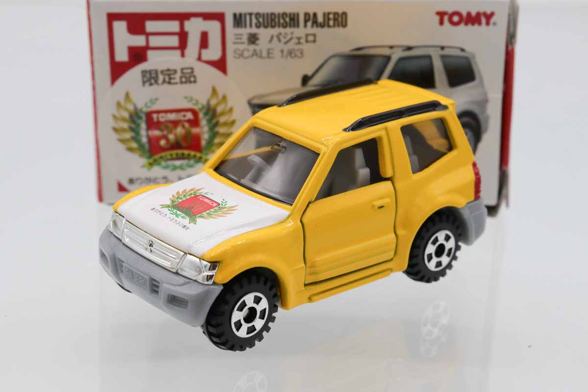 トミカ 三菱 パジェロ CITIZEN ミニカーショップ ケンボックス トミカ 赤箱☆30☆三菱パジェロ