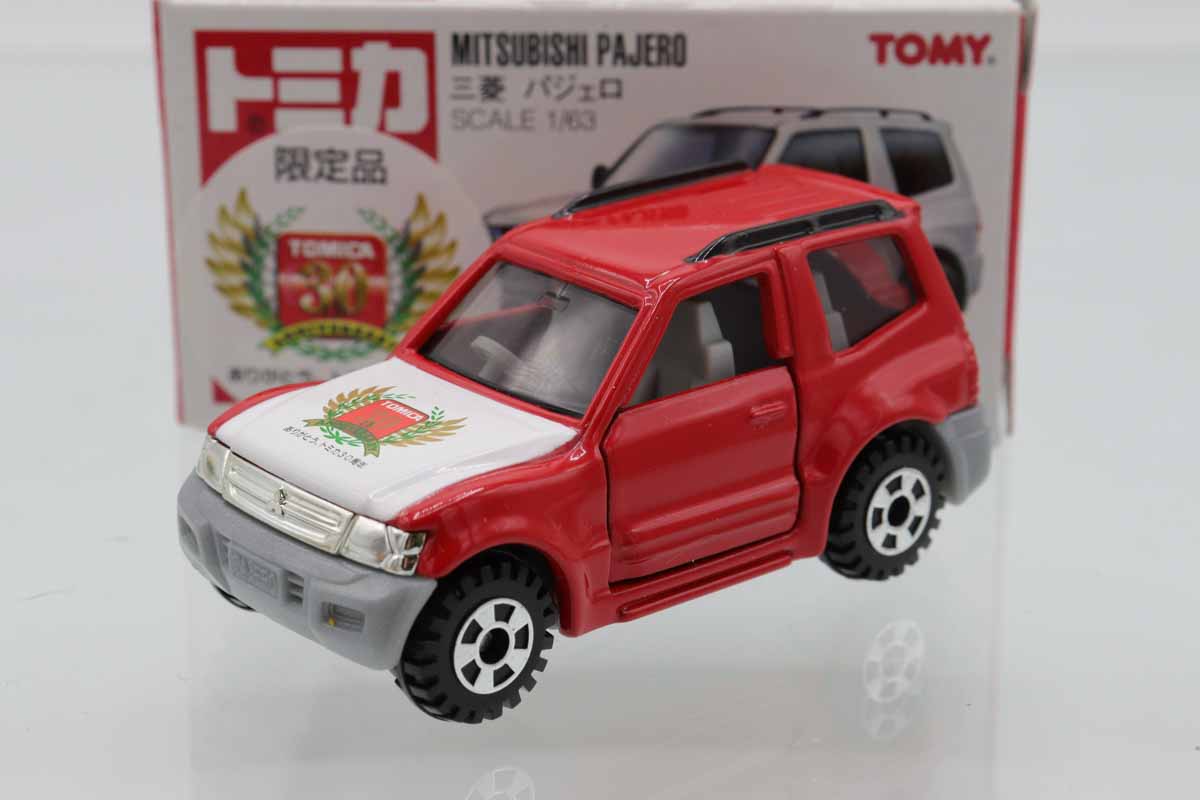 トミカ　三菱パジェロ ミニカーショップ ケンボックス トミカ 赤箱☆35☆三菱パジェロ