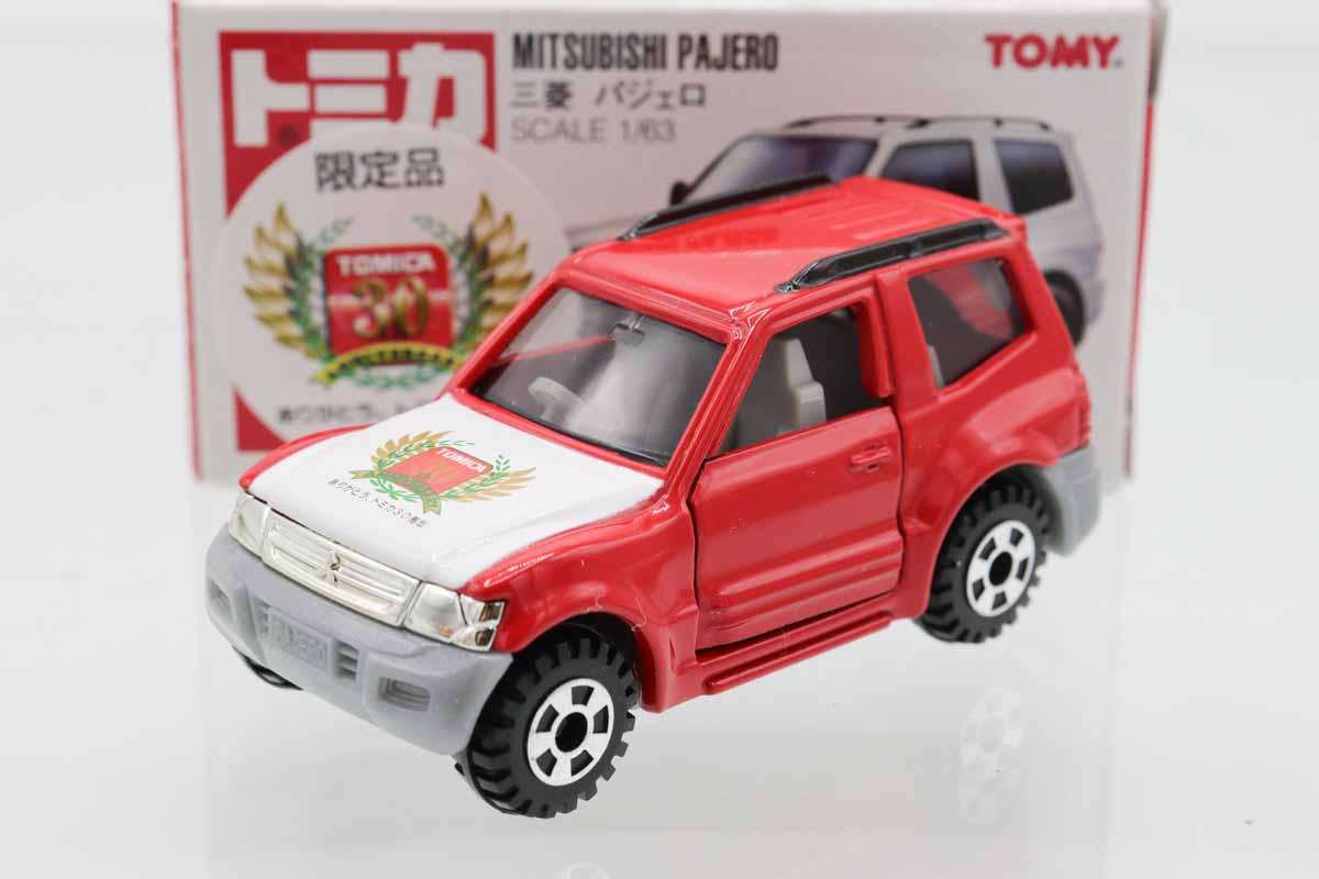 ミニカーショップ ケンボックス トミカ 赤箱☆30☆三菱パジェロ