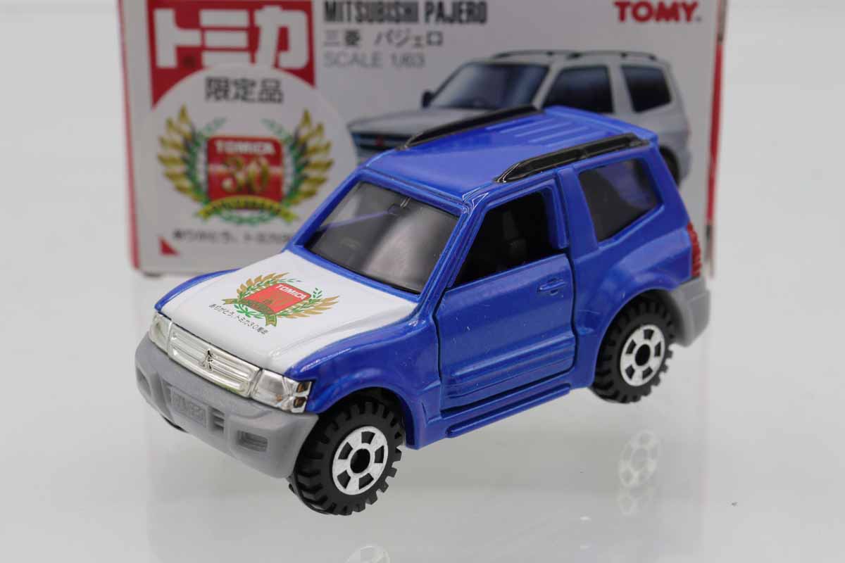 未開封　TOMICA　トミカ　三菱パジェロ　輸出カラー □絶版》輸出トミカ No.69【日本製】三菱パジェロ/オレンジ