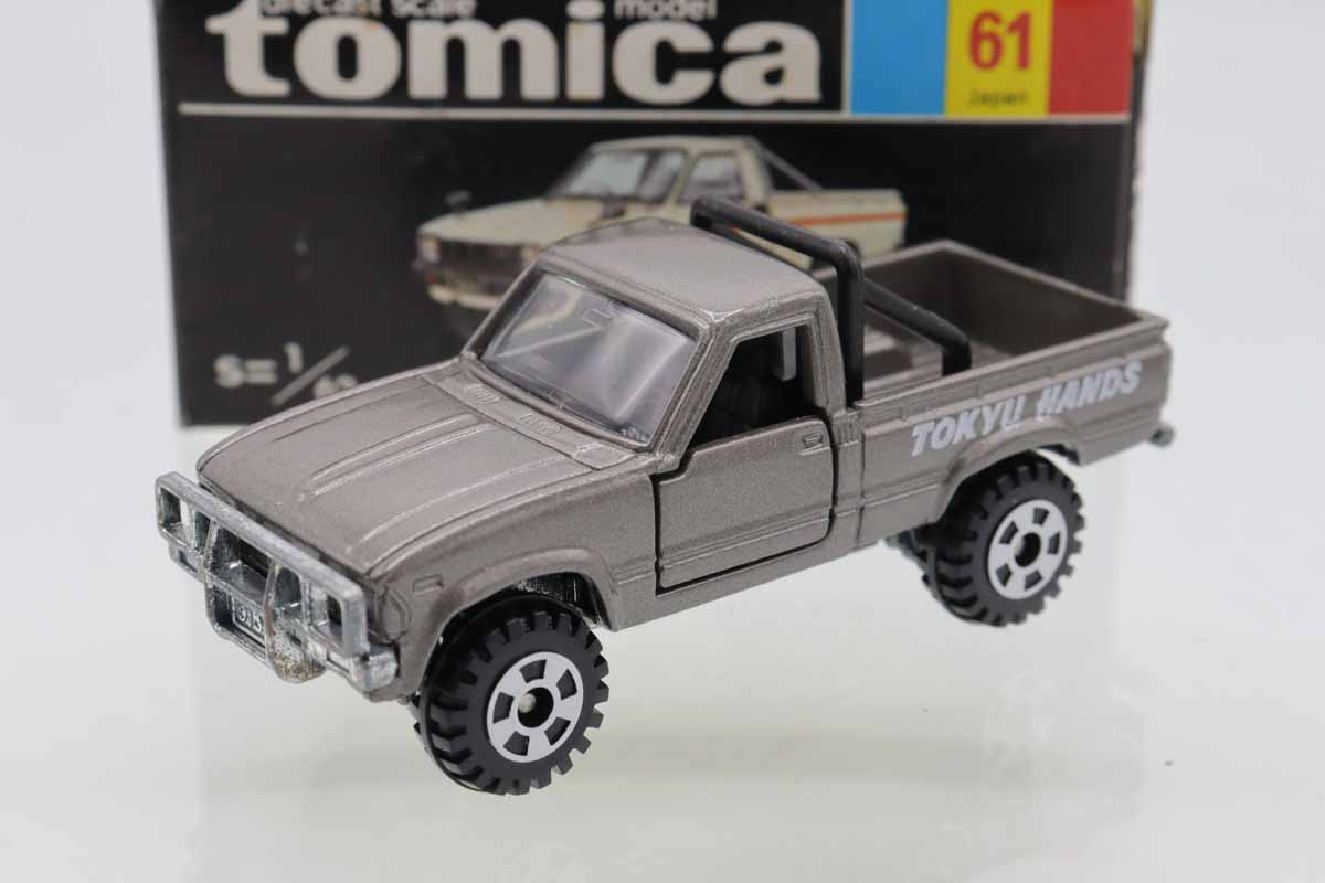 【10台セット】トミカ　トライトン・ハイラックス・　他　四駆・バン　セット トミカ No.67 トヨタ ハイラックス 箱｜トミカシリーズ No.1～No