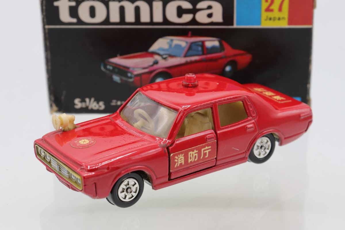 黒箱　トミカ トヨタ　クラウン　ファイアチーフカー　27 日本製 ミニカーショップ ケンボックス トミカ 黒箱☆27☆トヨタ