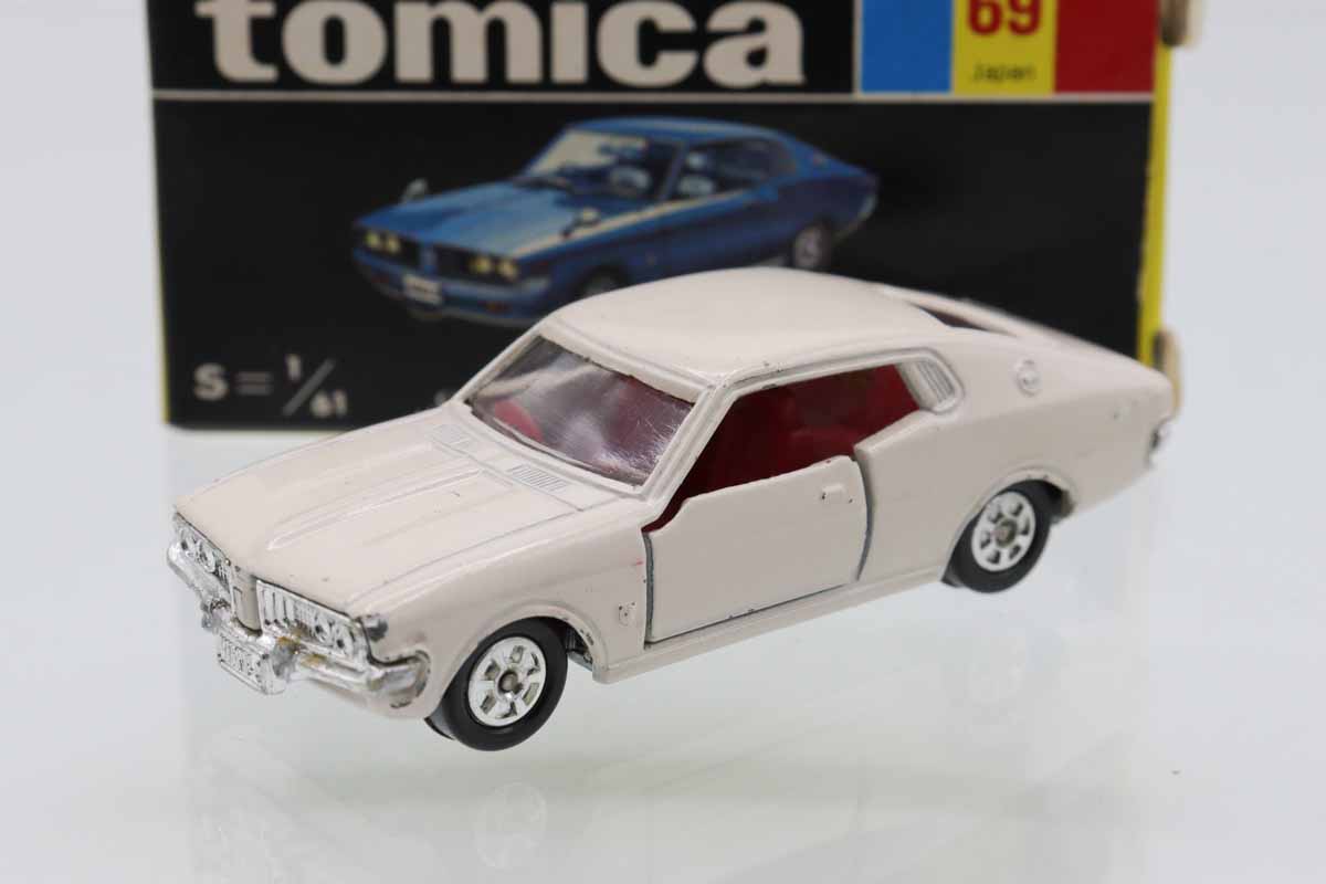 ミニカーショップ ケンボックス トミカ 黒箱☆69☆トヨタコロナ