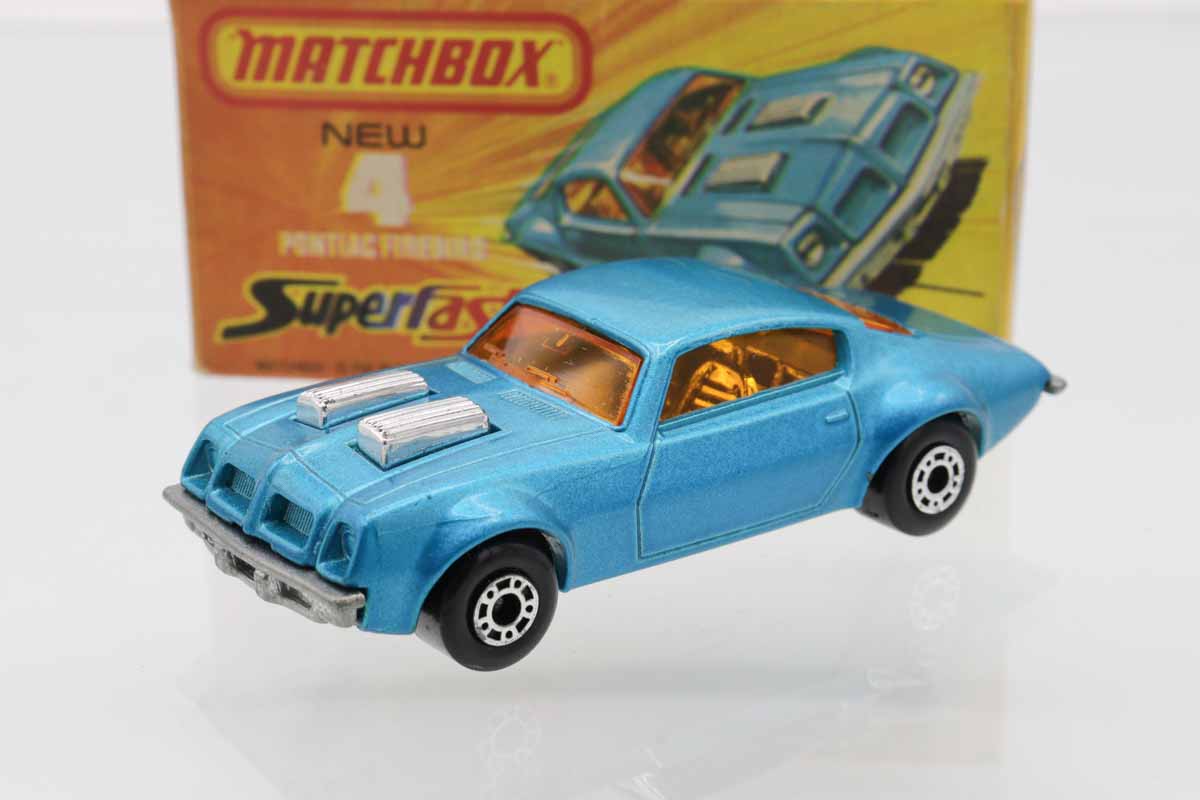 ミニカーショップ ケンボックス マッチボックス☆4☆PONTIAC