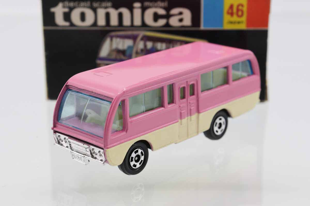 ゲン出品 ミニカーショップ ケンボックス INNOモデル☆IN64-RX7FCP-TMCS25