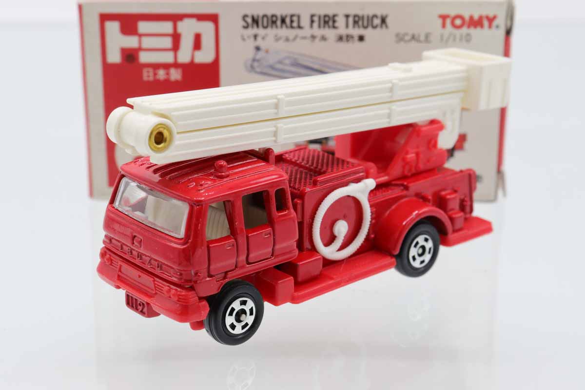 ミニカーショップ ケンボックス トミカ 赤箱(日本製)☆68