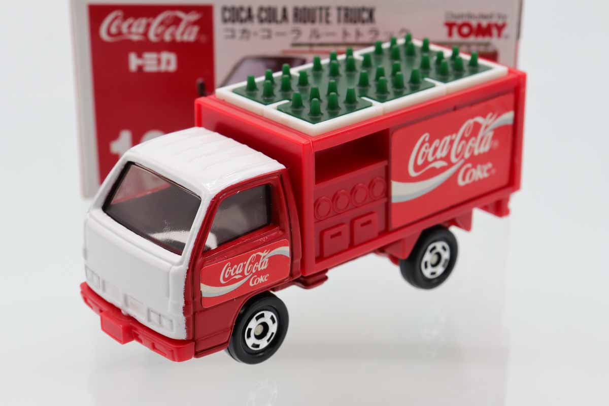 ミニカーショップ ケンボックス トミカ 赤箱☆105☆コカ・コーラ