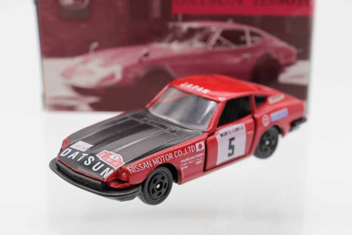 ミニカーショップ ケンボックス トミカ特注（日本製）ダットサン